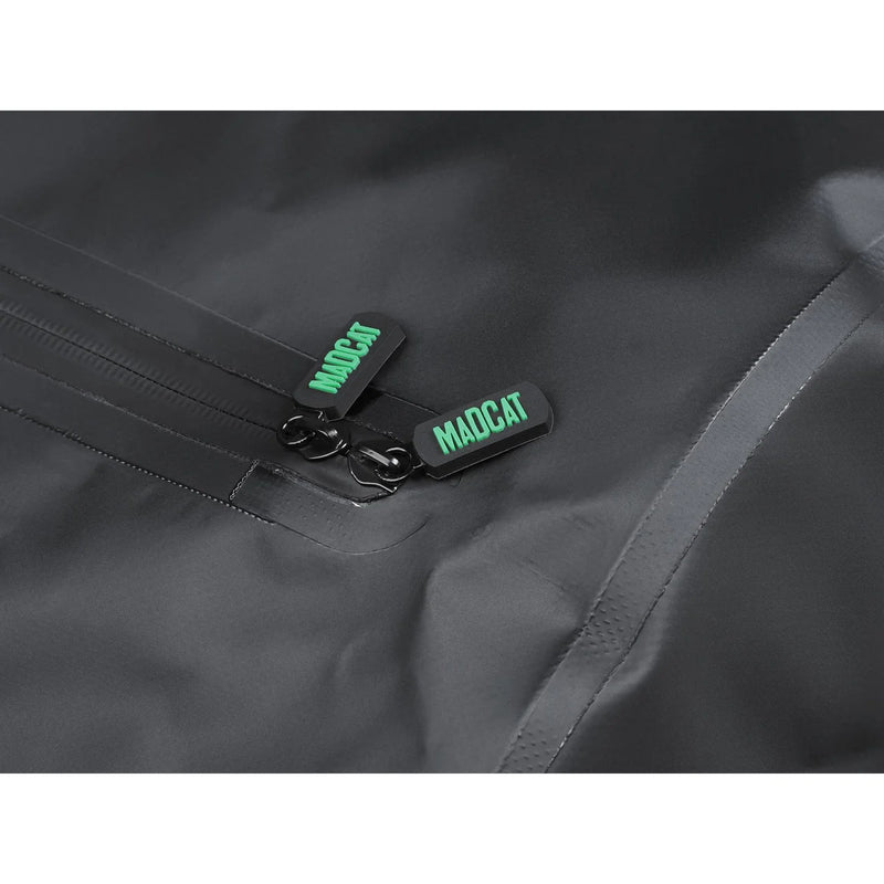Carica immagine in Galleria Viewer, Madcat Laundry Bag 128L - Borsa Impermeabile per Abbigliamento da Pesca