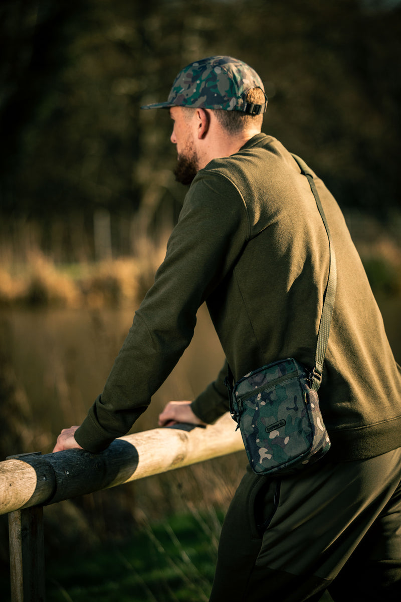 Carica immagine in Galleria Viewer, Trakker NXC Essentials Bag
