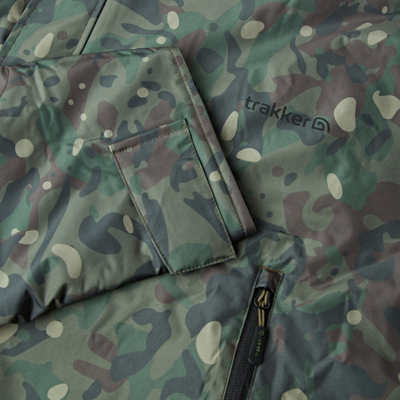 Laden Sie das Bild in Galerie -Viewer, Trakker CR Camo Robes