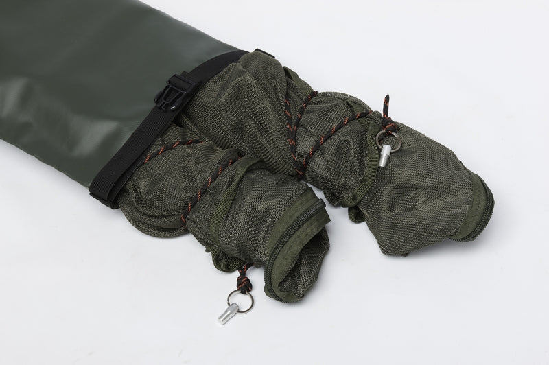 Carica immagine in Galleria Viewer, Prologic Waterproof Retainer & Net Stink Bag