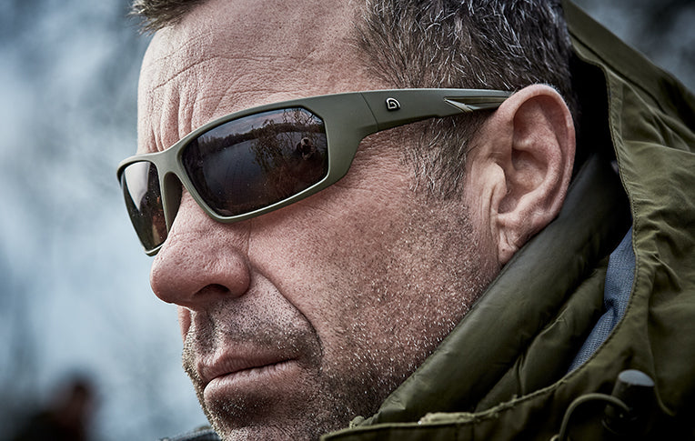 Carica immagine in Galleria Viewer, Trakker Wrap Around Sunglasses