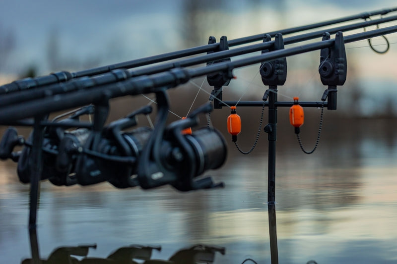 Laden Sie das Bild in Galerie -Viewer, Fox Black Label Slim Bank Stick