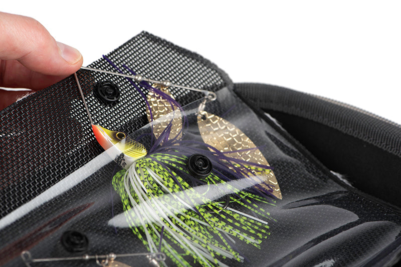 Laden Sie das Bild in Galerie -Viewer, Fox Rage Voyager Camo Hard Spinnerbait Wallet