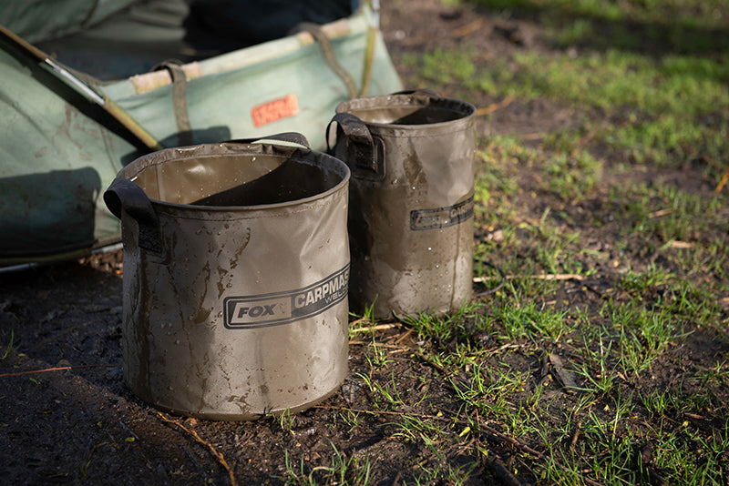 Carica immagine in Galleria Viewer, Fox Carpmaster Water Bucket - Secchio Pieghevole in PVC