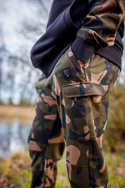 Load image into Gallery viewer, Fox Lw Camo Joggers