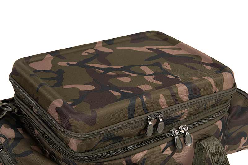 Laden Sie das Bild in Galerie -Viewer, Fox Camolite™ Small Barrow Bag