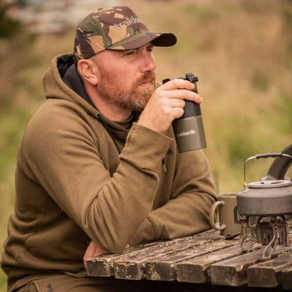 Laden Sie das Bild in Galerie -Viewer, Trakker Armolife Thermal Coffee Press Mug