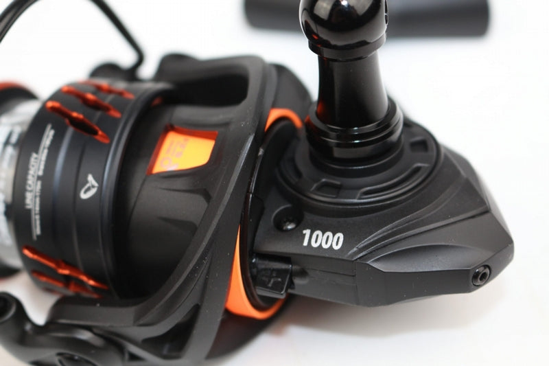 Laden Sie das Bild in Galerie -Viewer, Savage Gear Orange LTD - Mulinello da Pesca Edizione Limitata