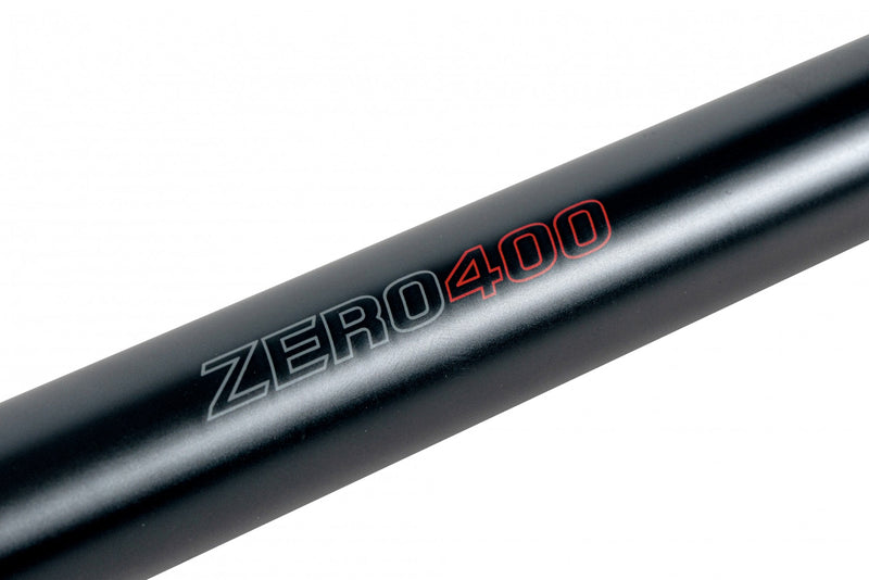 Laden Sie das Bild in Galerie -Viewer, Guru Tackle A-Class Landing Net Handle 2.9m 2pc (2026)