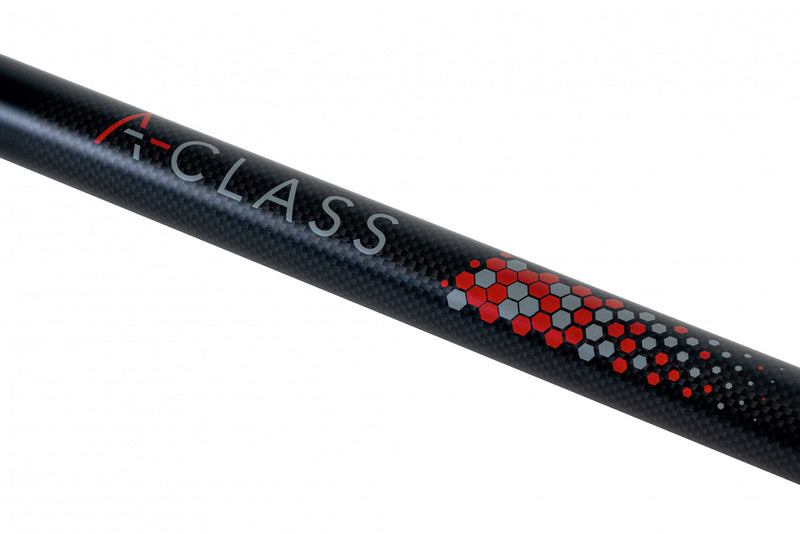 Laden Sie das Bild in Galerie -Viewer, Guru Tackle A-Class Landing Net Handle 2.9m 2pc (2026)