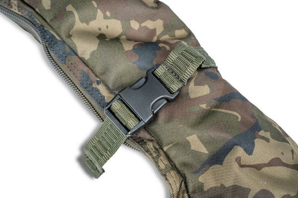 Carica immagine in Galleria Viewer, Nash Subterfuge Soft Protect Rod Skin - Porta Canne Imbottito 3 Canne