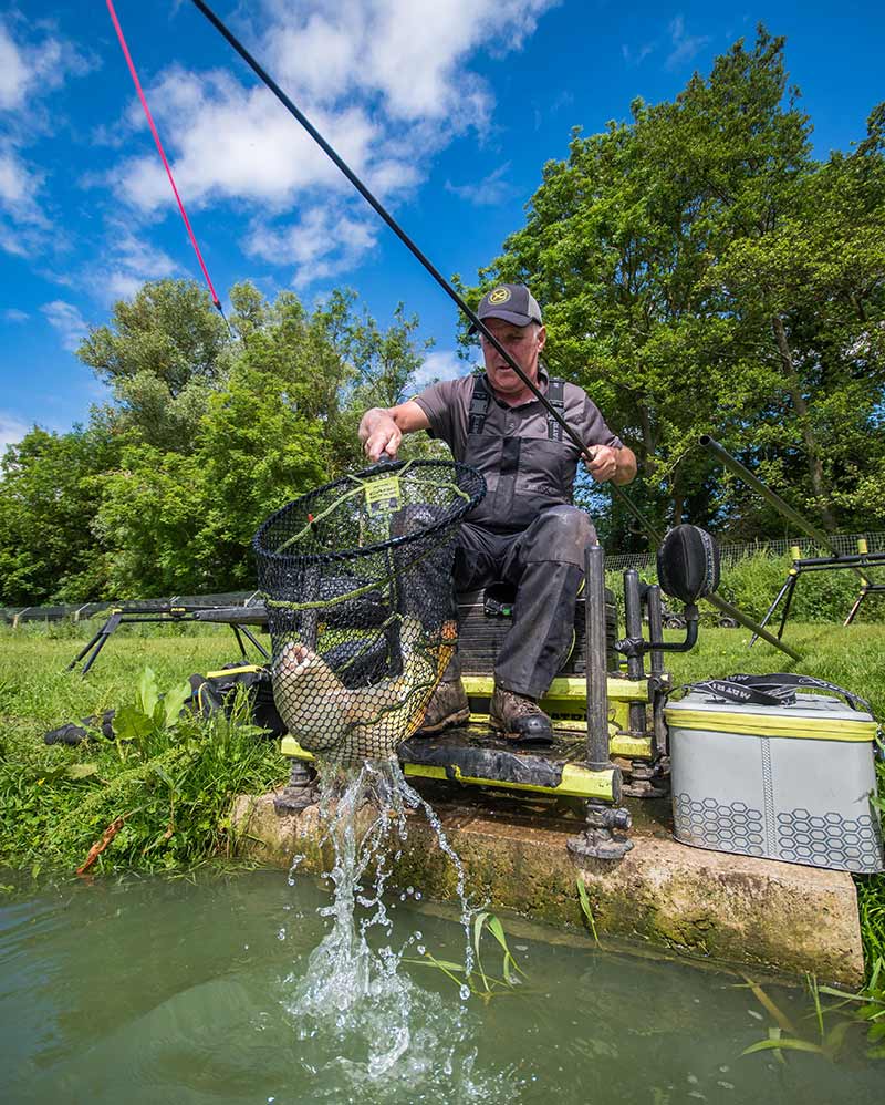 Carica immagine in Galleria Viewer, Matrix Carp Scoop Landing Net - Testa per Guadino Carpfishing