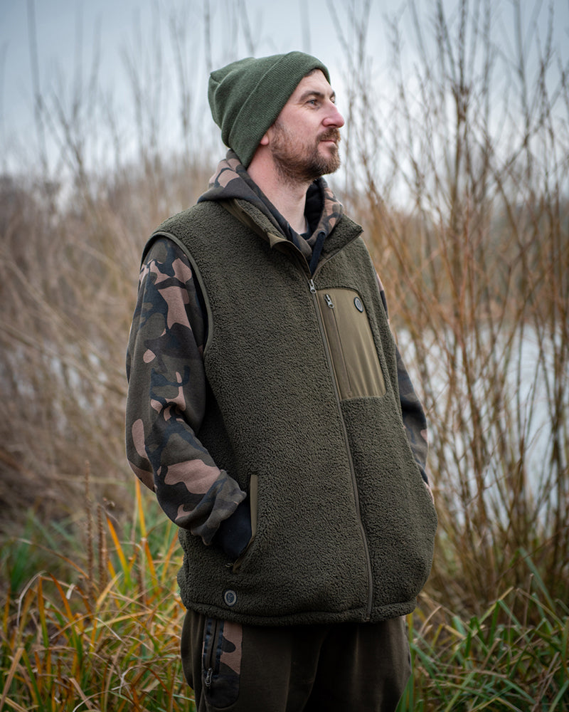 Laden Sie das Bild in Galerie -Viewer, Fox Olive Sherpa Hybrid Gilet