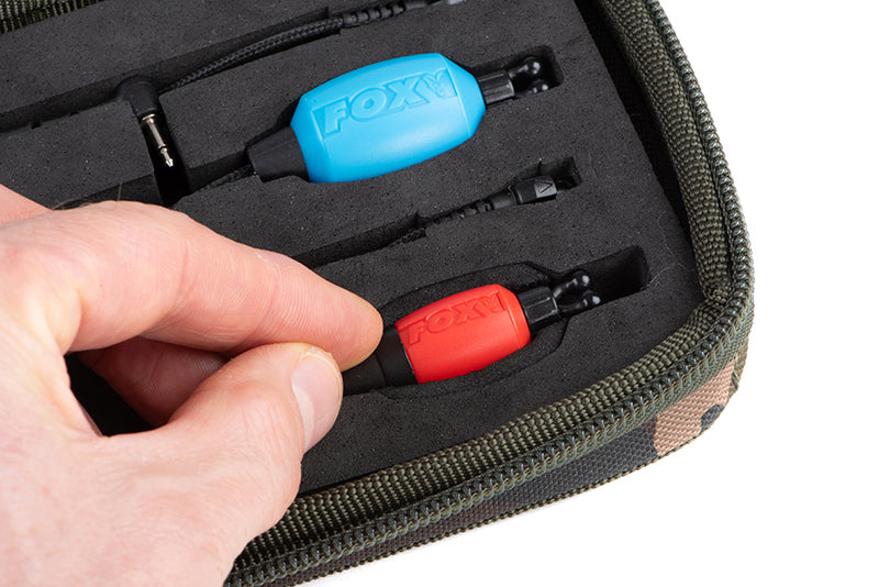 Chargez l'image dans la visionneuse de la galerie, Fox Camolite Halo Bobbin Case - Étui pour Hangers