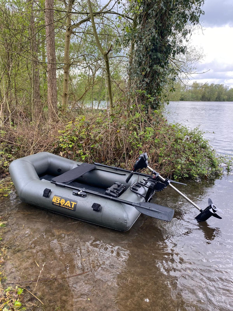Laden Sie das Bild in Galerie -Viewer, iBoat 185 GEN5 Superlight - Carbon Black - Gommone da bagagliaio