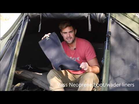 Carica e riproduci video in Gallery Viewer, Vass Warm Neoprene Boot & Wader Liner