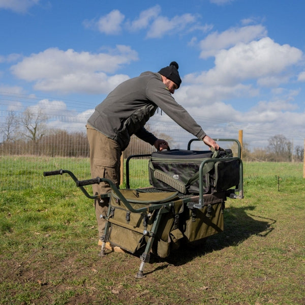 Load image into Gallery viewer, RIDGE MONKEY Ruggage Barrow Bag - 80L Carp Fishing Barrow Bag