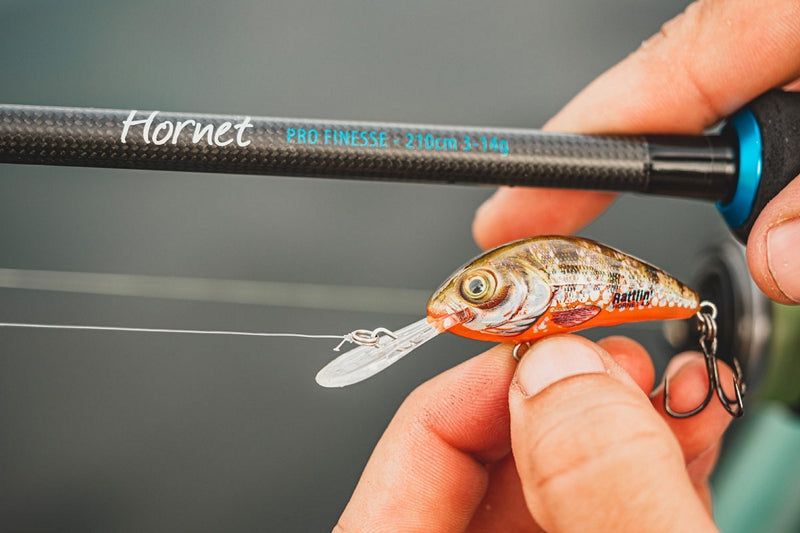 Load image into Gallery viewer, Salmo Hornet Pro Finesse 210
