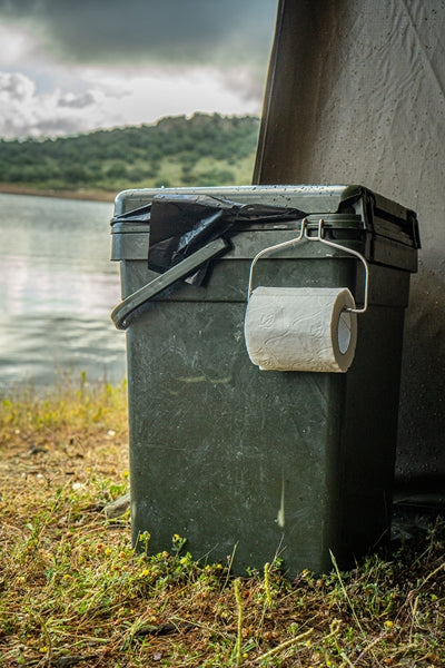 Laden Sie das Bild in Galerie -Viewer, Ridge Monkey Cozee Toilet Seat Full Kit
