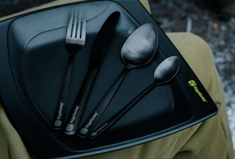 Laden Sie das Bild in Galerie -Viewer, Ridge Monkey Dlx Cutlery Set

