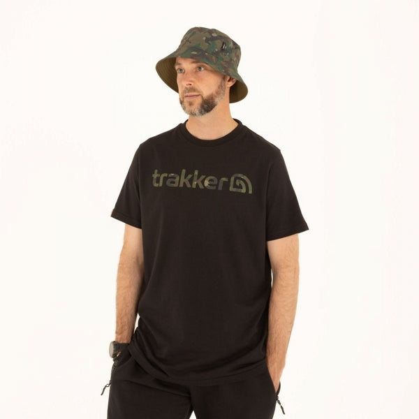Laden Sie das Bild in Galerie -Viewer, Trakker Cr Logo T-Shirt Black Camo
