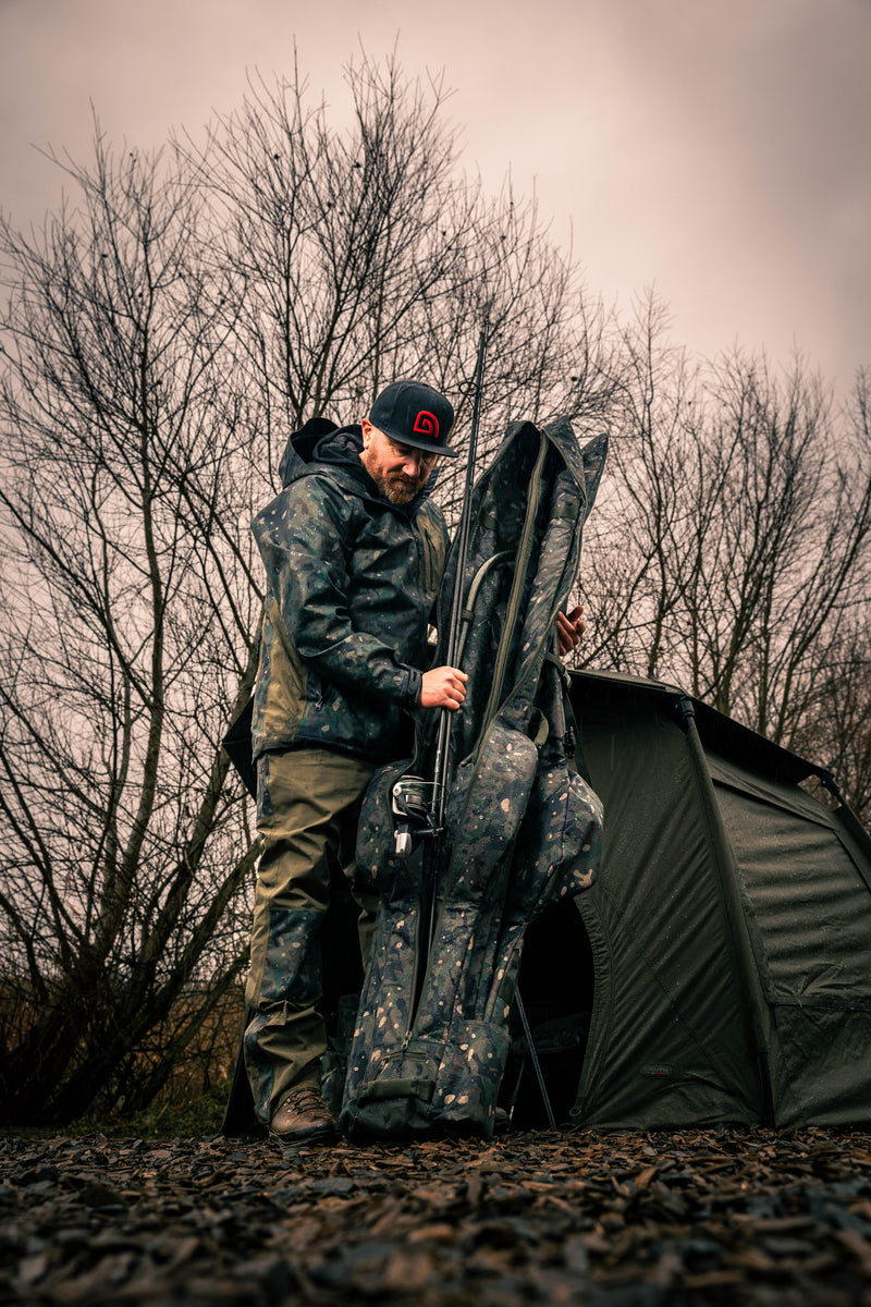 Laden Sie das Bild in Galerie -Viewer, Trakker NXC 3 Rod Sleeve 13ft
