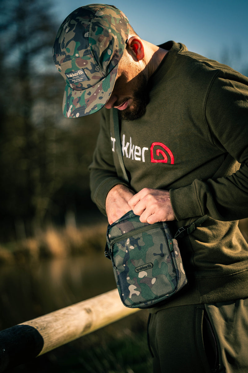 Carica immagine in Galleria Viewer, Trakker NXC Essentials Bag
