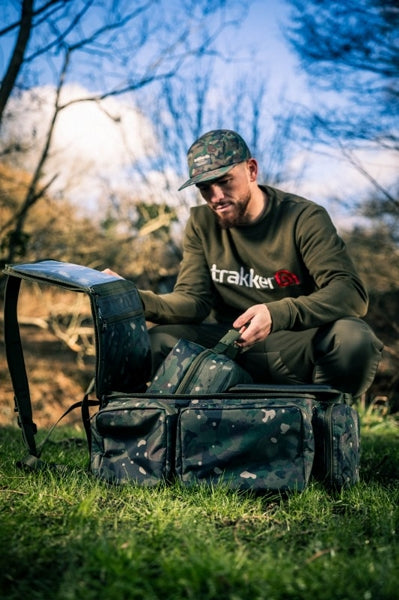 Carica immagine in Galleria Viewer, Trakker Nxc Camo Deluxe Rucksack
