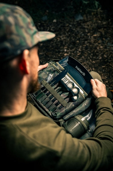 Carica immagine in Galleria Viewer, Trakker Nxc Camo Deluxe Food Set
