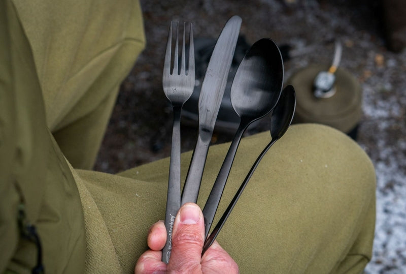 Laden Sie das Bild in Galerie -Viewer, Ridge Monkey Dlx Cutlery Set
