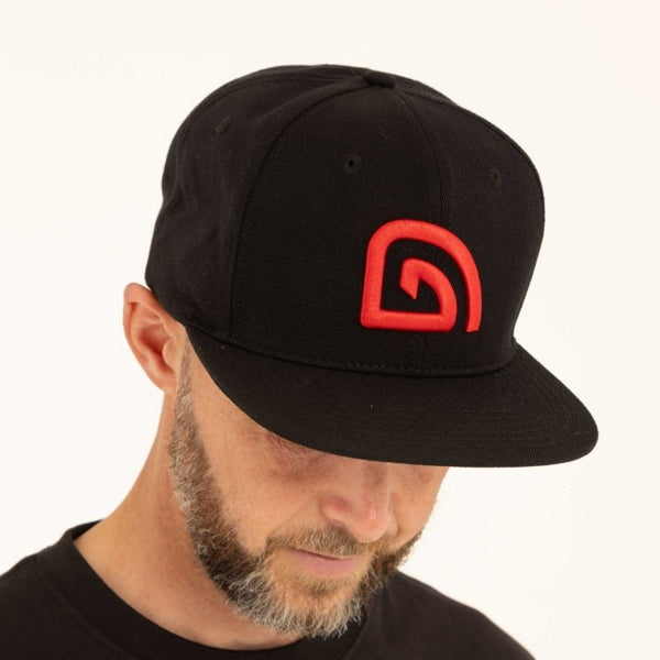 Laden Sie das Bild in Galerie -Viewer, Trakker Cr Snap Back Cap
