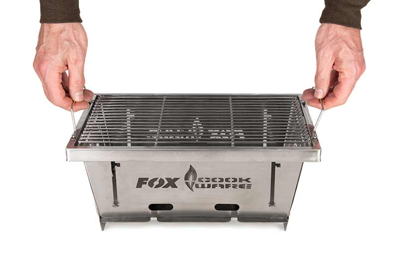 Carica immagine in Galleria Viewer, Fox Cookware Foldable BBQ - Barbecue Pieghevole Compatto per Carpfishing
