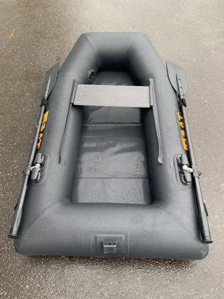 Chargez l'image dans la visionneuse de la galerie, Iboat 160 Génération 5 Superlight (7 kg) Carbon Black
