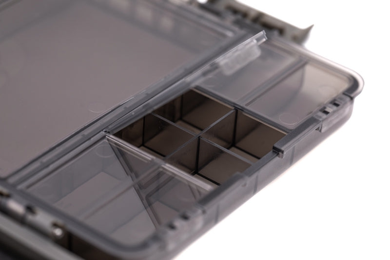 Laden Sie das Bild in Galerie -Viewer, Korda Basix Tackle Box
