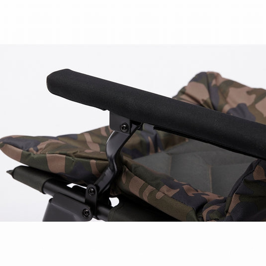 Prologic Avenger Comfort Camo Chair - Sedia Carp con Braccioli e Coperture 140kg