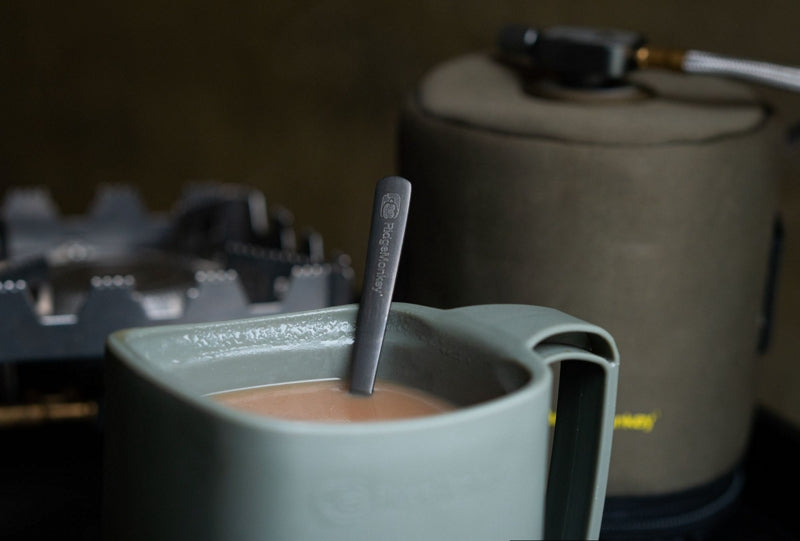 Laden Sie das Bild in Galerie -Viewer, Ridge Monkey Dlx Cutlery Set

