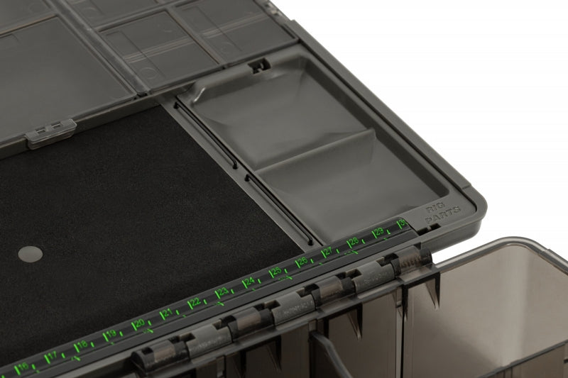 Chargez l'image dans la visionneuse de la galerie, Collection Korda Tackle Box Large
