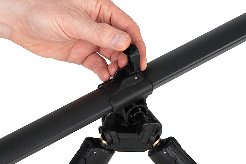 Carica immagine in Galleria Viewer, Fox EOS 2 &amp; 3 Rod Tripod - Rod Pod a Treppiede per Carpfishing
