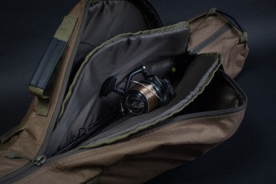 Laden Sie das Bild in Galerie -Viewer, Korda Compac Tele 3 Rod Holdall - Fodero Triplo Telescopico 10ft
