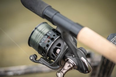 Guru A-Class Power Distance Feeder