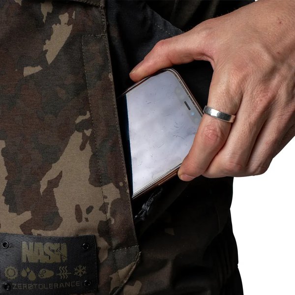 Carica immagine in Galleria Viewer, Kevin Nash Zt Helluva Waterproof Bib And Brace Camo
