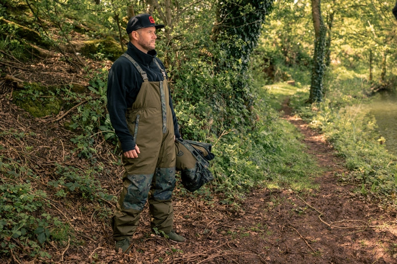 Laden Sie das Bild in Galerie -Viewer, Trakker Cr Camo 3-Piece Suits
