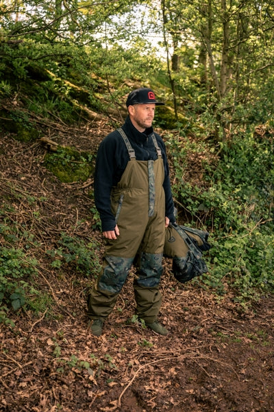 Laden Sie das Bild in Galerie -Viewer, Trakker Cr Camo 3-Piece Suits
