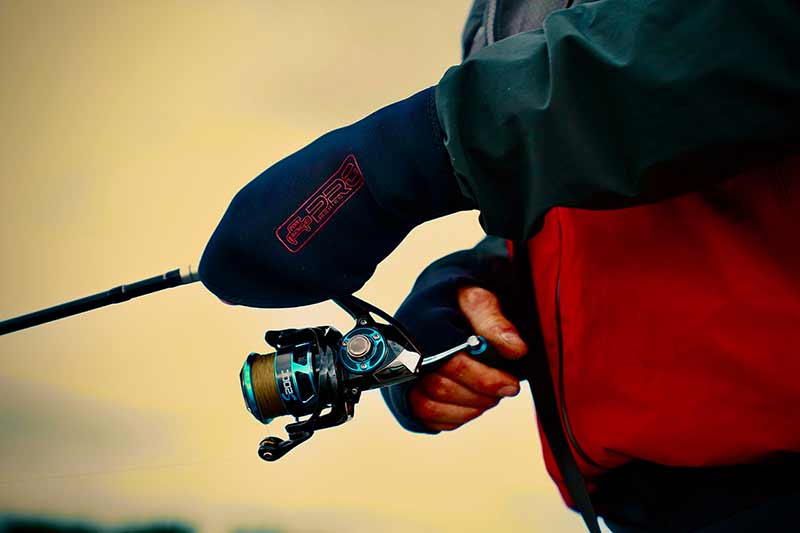 Laden Sie das Bild in Galerie -Viewer, Fox Rage Pro Series Neoprene Mitts
