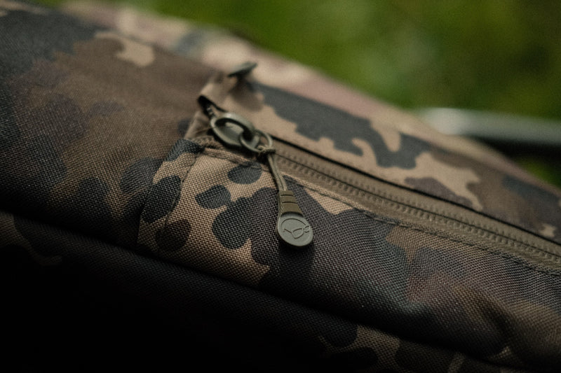 Laden Sie das Bild in Galerie -Viewer, Korda Compac 3 Rod Holdall 10ft Dark Kamo
