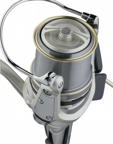 Chargez l'image dans la visionneuse de la galerie, Daiwa Emblem Surf Light 45 Cw Qd
