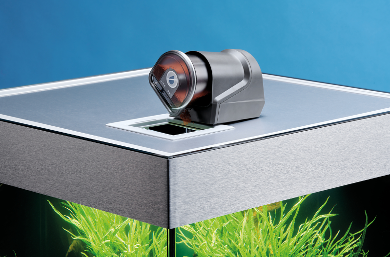 Chargez l'image dans la visionneuse de la galerie, OASE FishGuard - Distributeur automatique de nourriture pour aquariums
