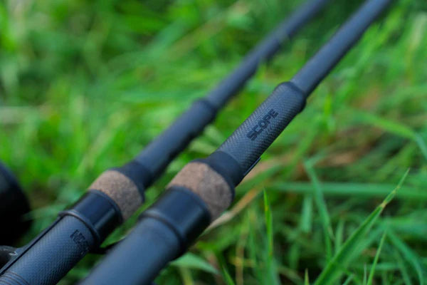 Carica immagine in Galleria Viewer, Nash Scope OPS Dark Cork - Canna Carpfishing Alto Modulo
