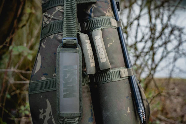 Laden Sie das Bild in Galerie -Viewer, Nash Subterfuge Hi Protect Rod Skin 3 Canne - Fodero Porta Canne
