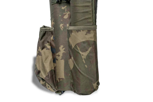 Laden Sie das Bild in Galerie -Viewer, Nash Subterfuge Hi Protect Rod Skin 3 Canne - Fodero Porta Canne
